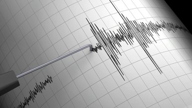  Çanakkale'de korkutan deprem! Balıkesir, Manisa ve İzmir'den de hissedildi