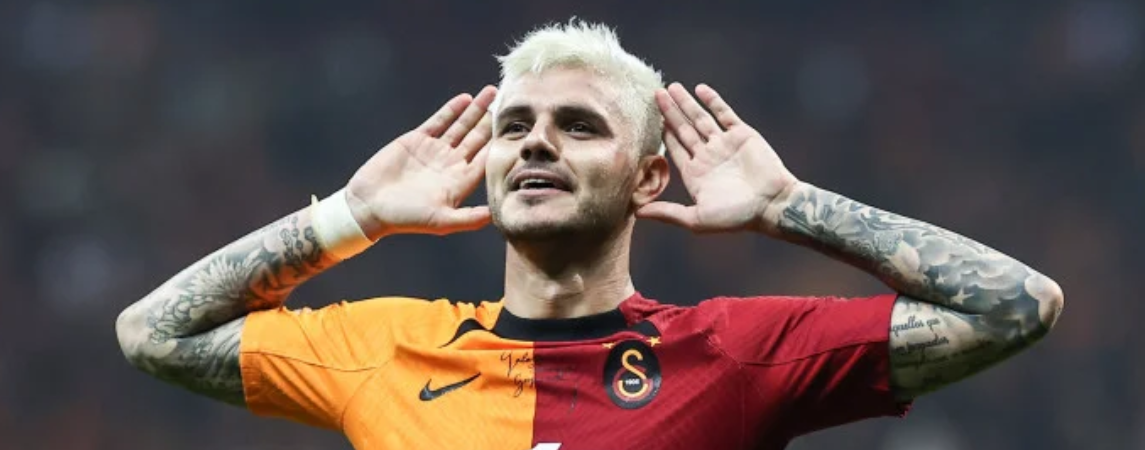 Mauro Icardi Galatasaray'dan ayrılmıyor