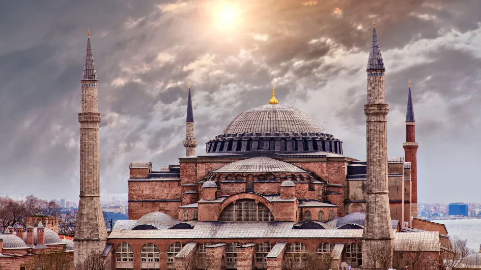 Bakan Ersoy: Ayasofya'da yeni dönem