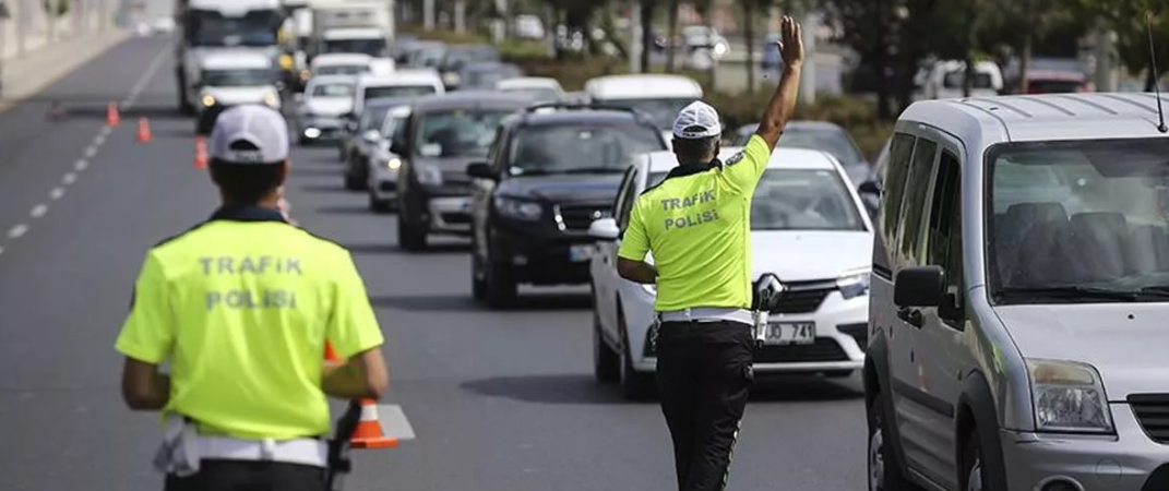 İstanbul'da bugün bazı yollar trafiğe kapatılacak