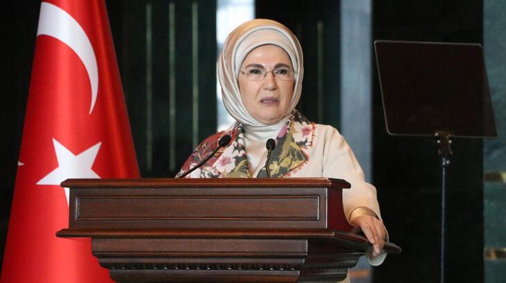 Emine Erdoğan: Çağa yön veren kızlarımızın daima destekçisi olacağım