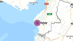 Hatay'da şiddetli bir deprem oldu