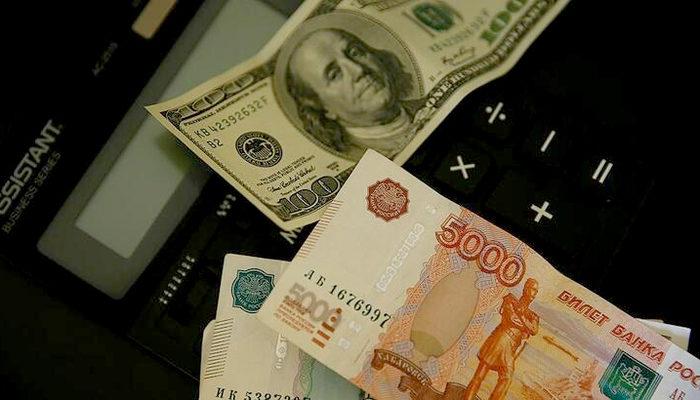 İki ülkeden dolar hamlesi! Ruble ve riyal kullanacaklar