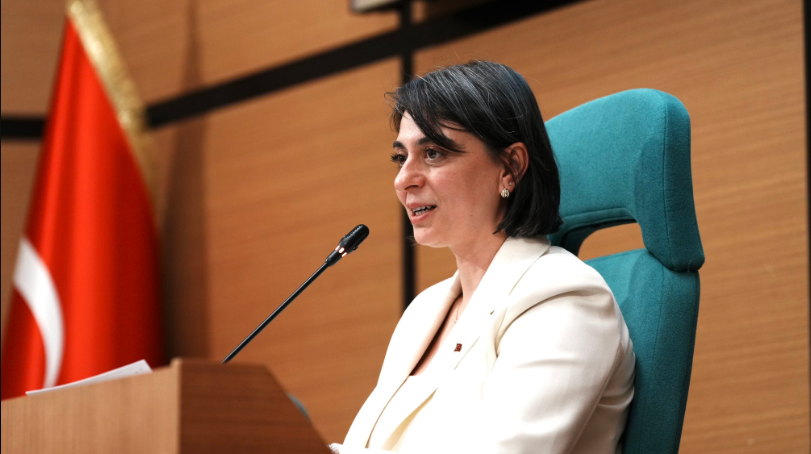 Üsküdar Belediye Başkanı Sinem Dedetaş vaadini gerçekleştiriyor