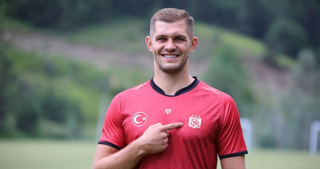 Sivasspor, Karol Angielski'yi transfer etti!