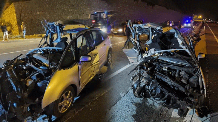 Zonguldak'ta feci kaza! Araç tanınmaz hale geldi: 1 ölü, 7 yaralı